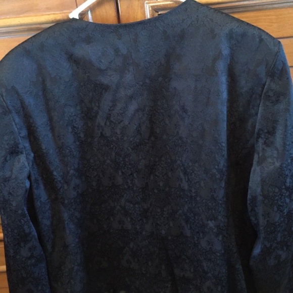 Isabella Suits Black Skirt & Jacket Floral Sz 18 - Picture 2 of 5